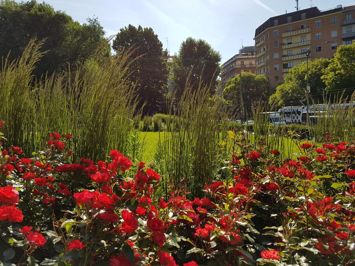 Appartamento Toscale Milan Bagian luar foto